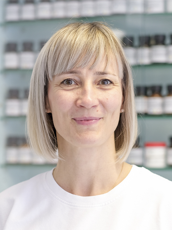 Dr. Linda Laug